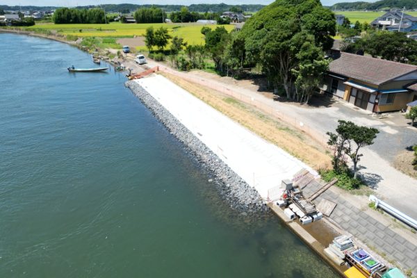 涸沼川平戸町地区外低水護岸災害復旧
