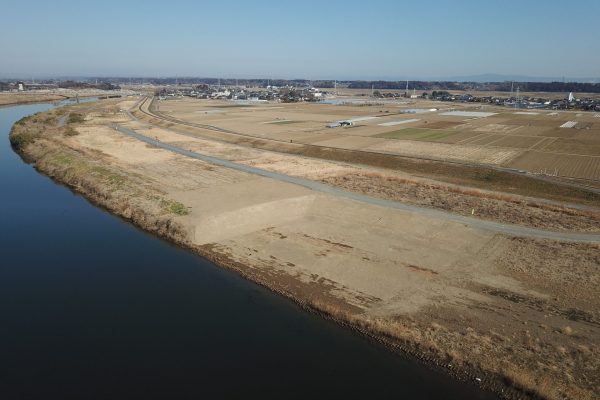 那珂川左岸中河内町外河道掘削工事